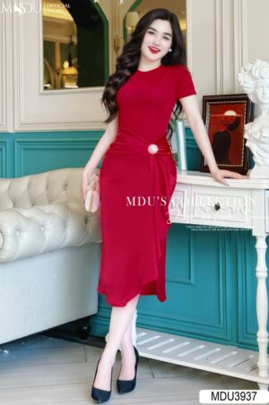 Váy Thiết Kế MDU3937 Váy Body Dáng Ôm Gam Đỏ Vải Nhũ Phối Lụa, Lót 2 Lớp Mềm Mại Xẻ Trước