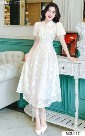 Váy Thiết Kế MDU4111 Vải Tơ Hoa Thêu Tông Trắng ,Cổ Sơ Mi Thanh Lịch Và Bắt Mắt