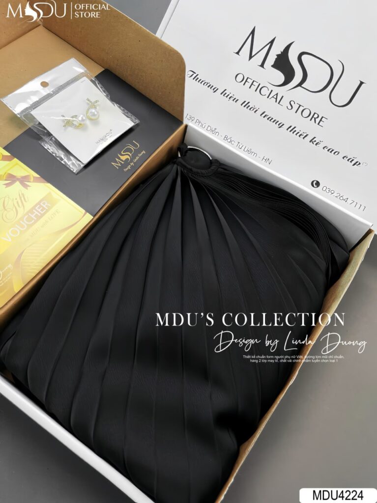 Đầm Váy Được Đóng Gói Cẩn Thận - Fullbox Đến Tay Khách Hàng