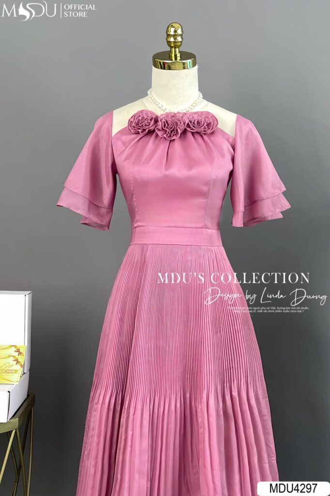 Mẹo Phối Phụ Kiện Với Váy Tay Phồng Công Chúa