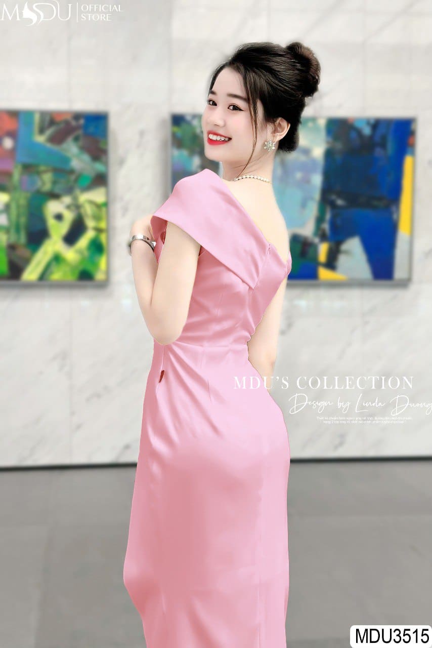 Top Mẫu Đầm Body Thiết Kế Đang Hot Rần Rần Năm 2025 - Đầm Body Hở Lưng