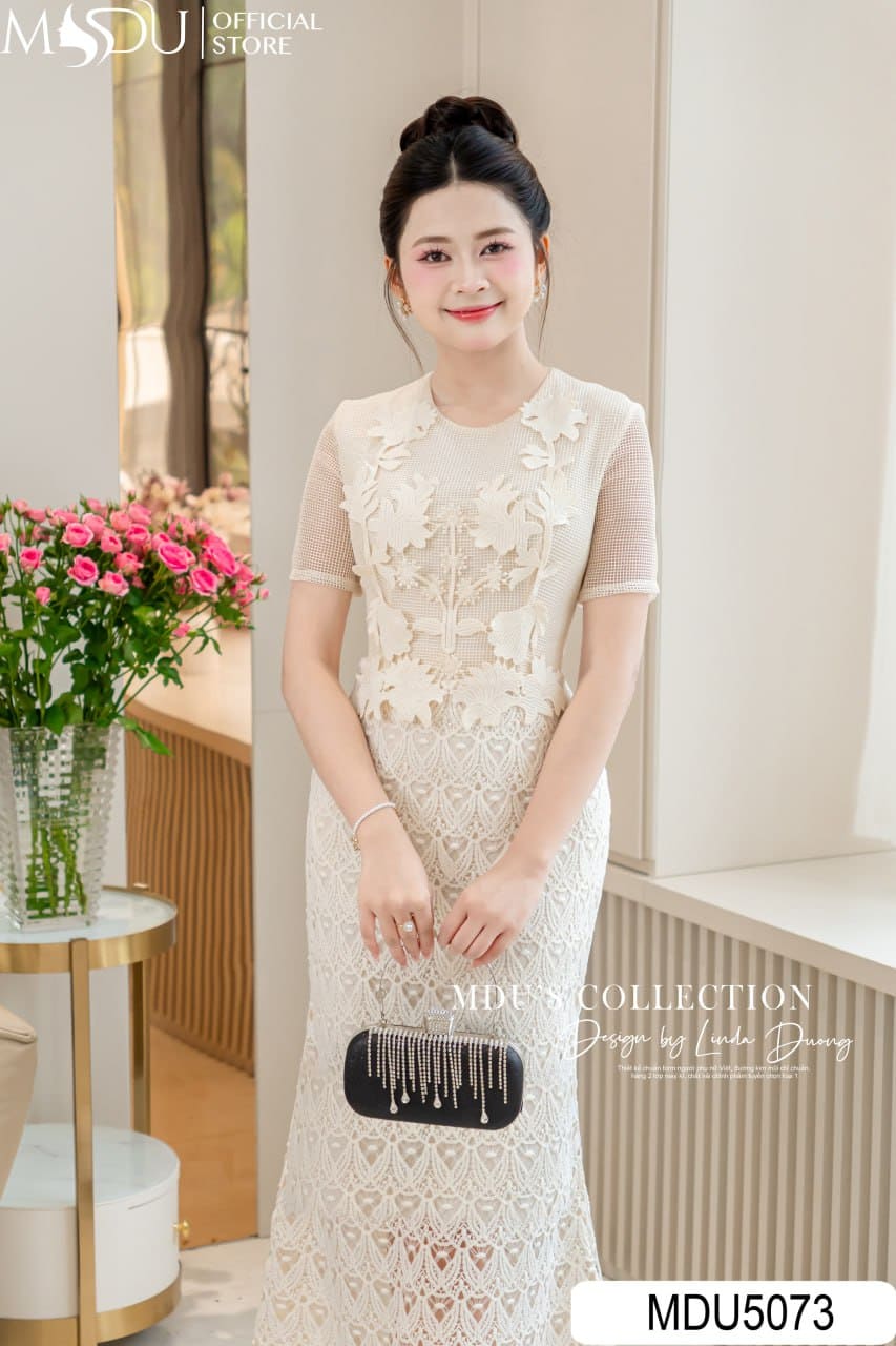 Đầm cá tính dự tiệc dáng người dồng hồ cát