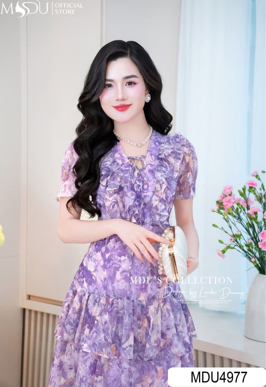 Đầm dự tiệc màu tím phù hợp với mọi vóc dáng