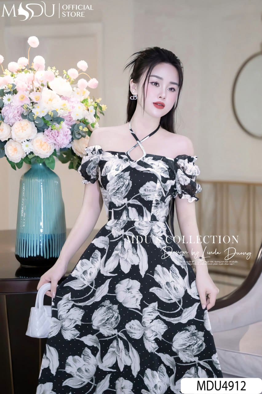 Đầm khiêu vũ dự tiệc màu đen - Sang trọng