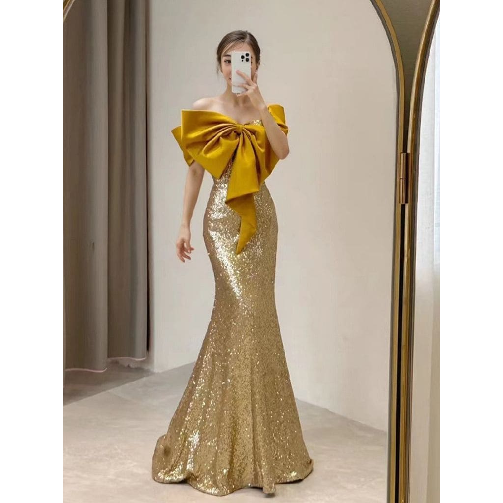 Các Kiểu Dáng Đầm Màu Vàng Dự Tiệc Khiến Bạn Mê Mẩn - Đầm Đuôi Cá Vàng Sang Trọng