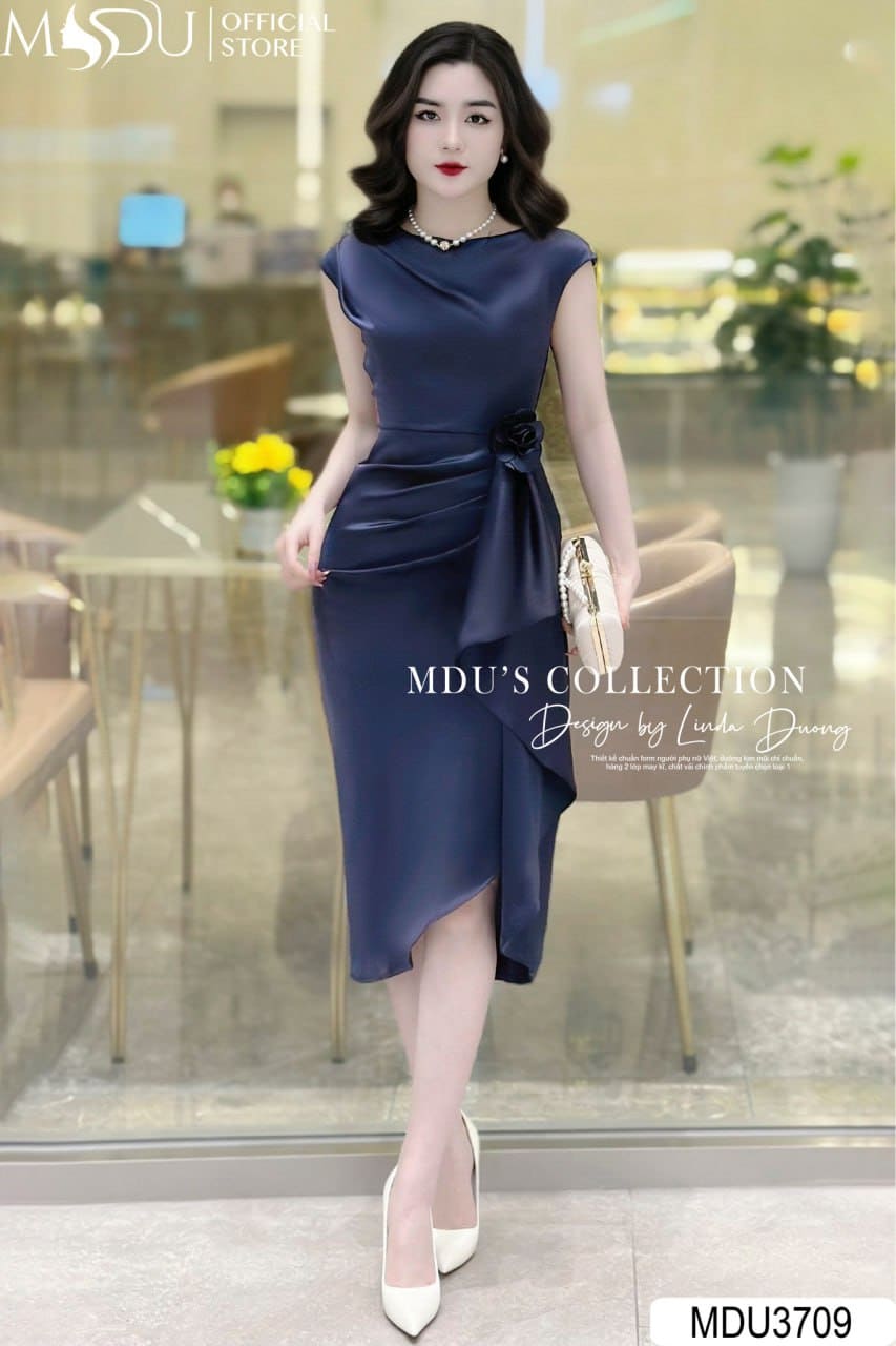 Các Kiểu Dáng Đầm Phi Lụa Dự Tiệc Đang "Làm Mưa Làm Gió" - Đầm Xẻ Tà