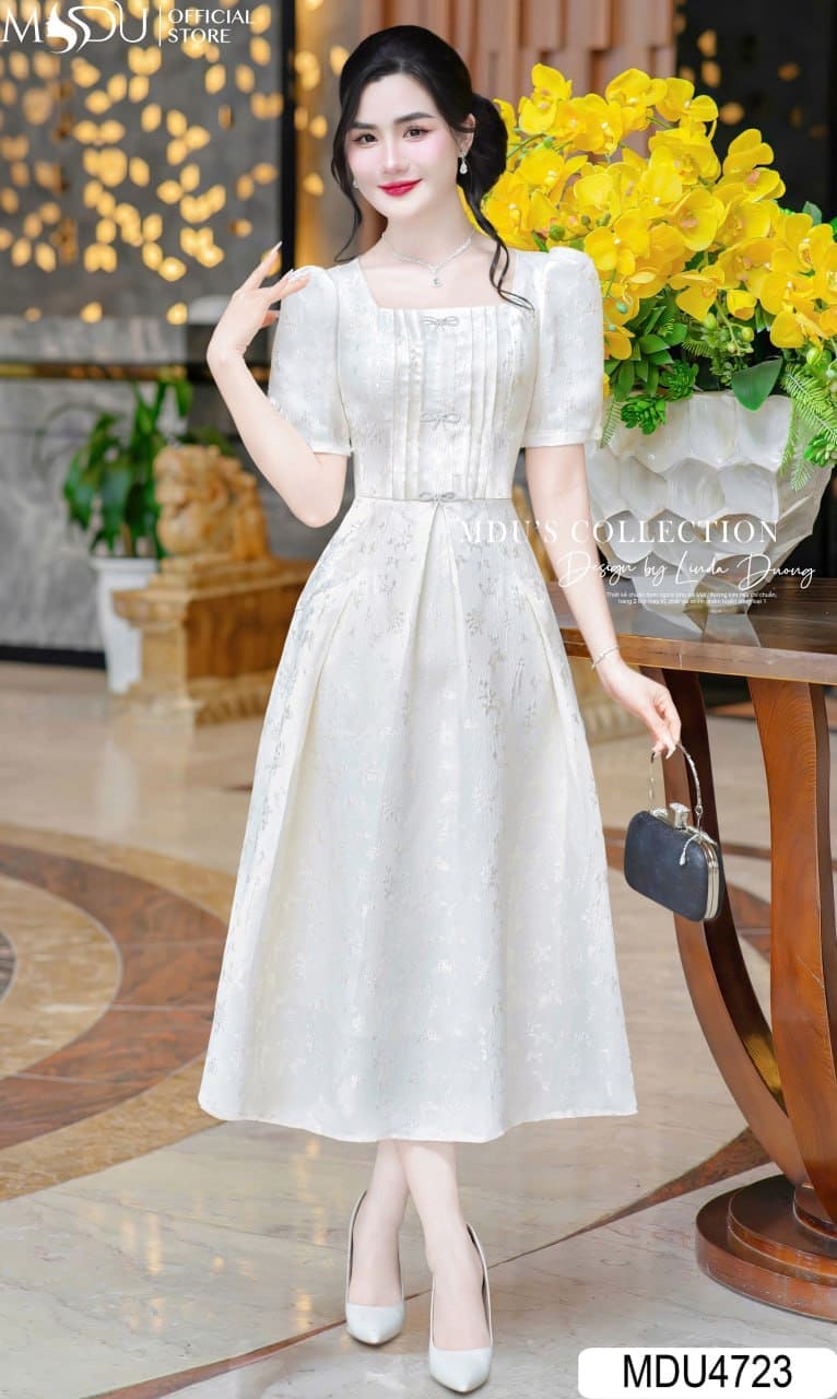 Những Kiểu Đầm Thiết Kế Tay Phồng “Đốn Tim” Mọi Cô Nàng - Đầm Tay Phồng Cổ Vuông