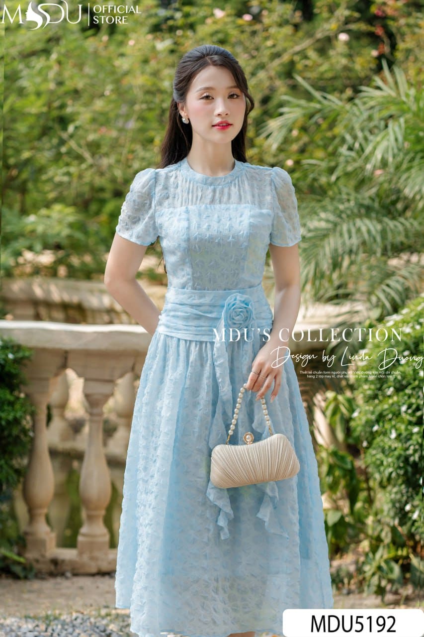 Đầm Xếp Ly Công Sở Cho Người Thấp