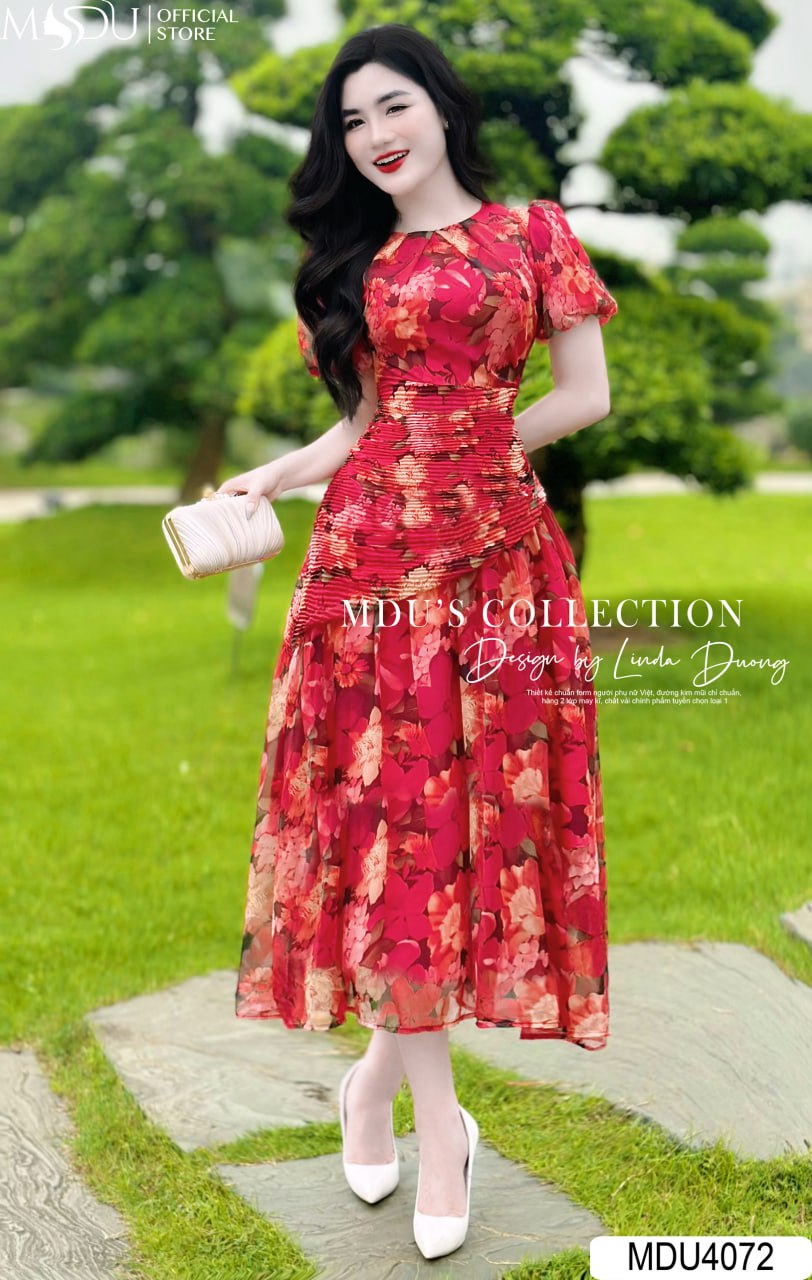 Váy Thiết Kế MDU4072 Tay Bồng Cổ Tròn Điểm Nhấn Ly Bụng