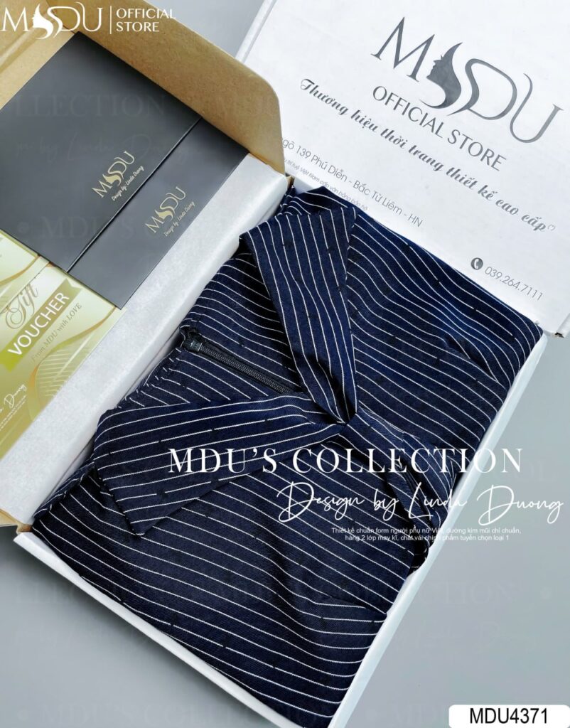 Đầm Váy Được Đóng Gói Cẩn Thận - Fullbox Đến Tay Khách Hàng