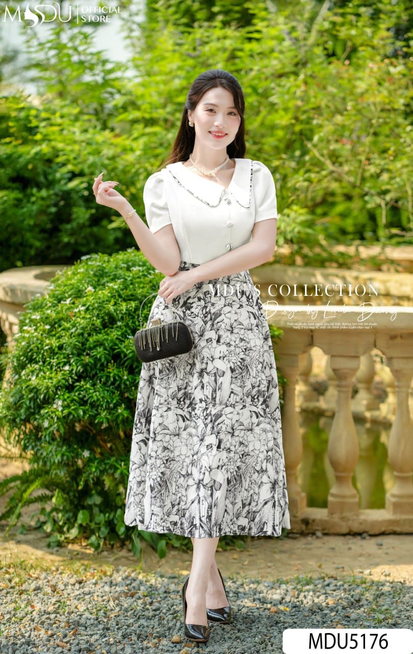 Mix Váy Lụa Công Sở Với Phụ Kiện