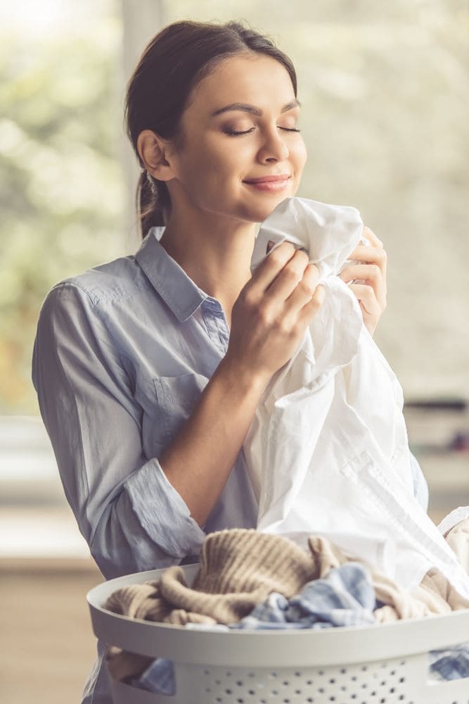 Giặt Váy Sát Nách Công Sở Sao Cho Đúng