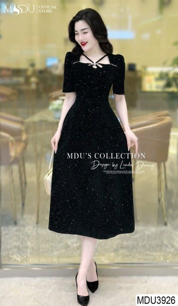 Những Kiểu Váy Thiết Kế Sang Chảnh - Váy Đính Kim Sa Hoặc Đá