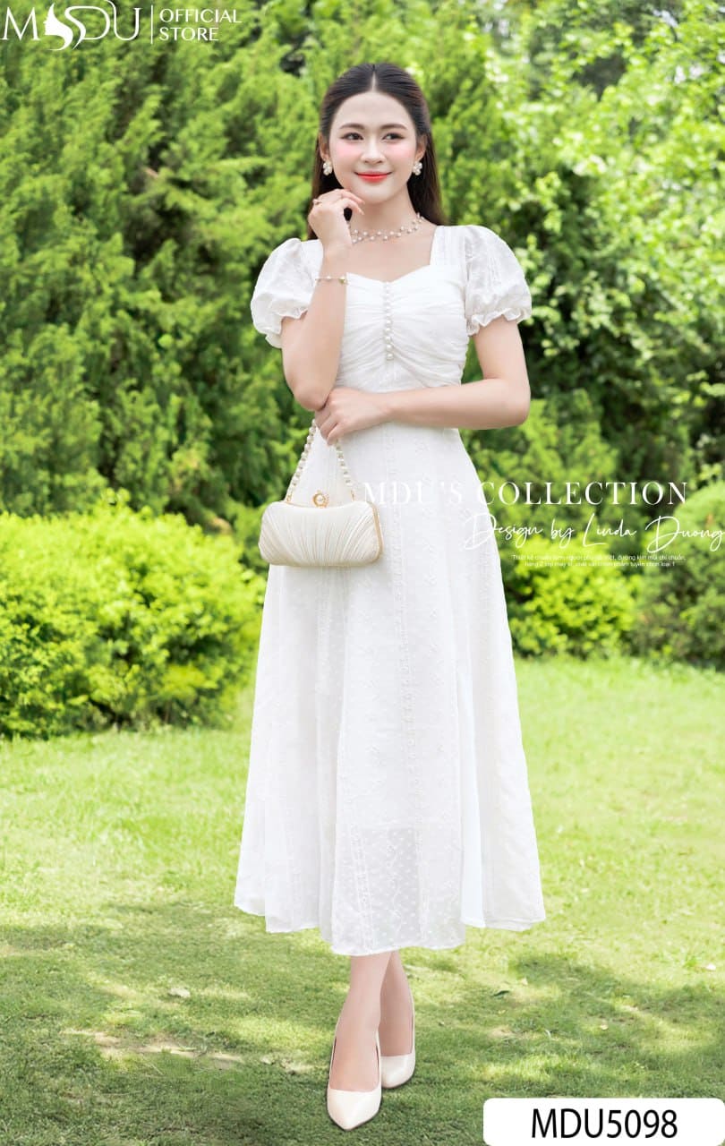 Váy Trắng Thiết Kế Dáng Suông - Đơn Giản Mà Xinh
