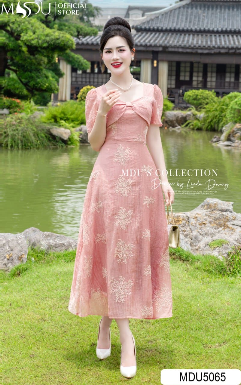 Đầm Cổ Vuông Dáng Dài Vải Cotton Và Linen Cho Mùa Hè