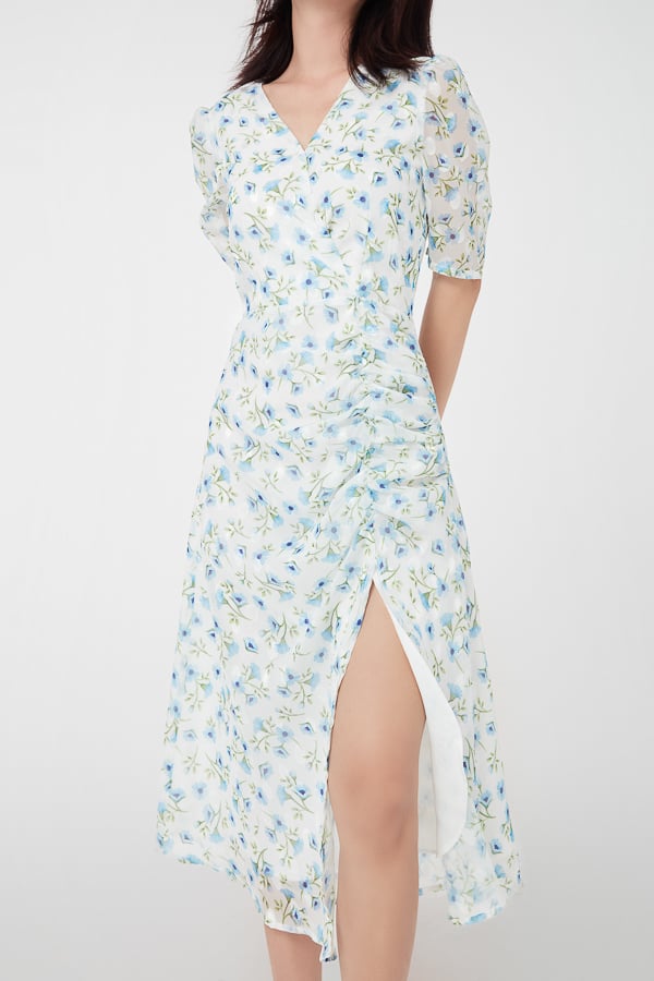 Xẻ tà cao – Quyến rũ, tôn dáng