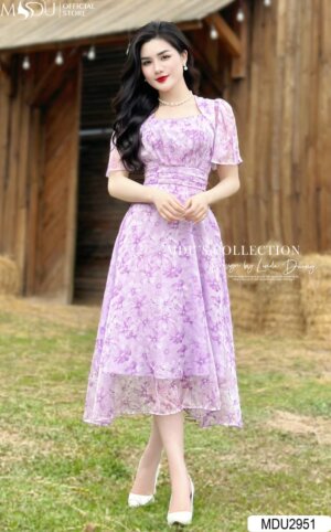 Váy Thiết Kế MDU2951 – Màu Tím Dáng Xòe Cổ Vuông Phối Cùng Họa Tiết Hoa Đầy Tinh Tế