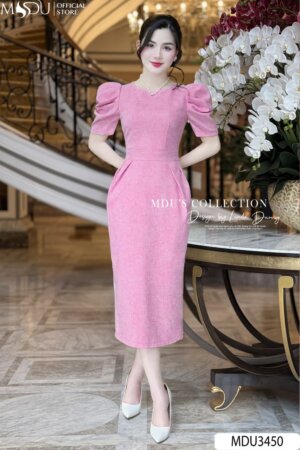 Váy Thiết Kế MDU3450 – Màu Hồng Nhẹ Nhàng Tay Bồng Cách Điệu