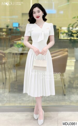 Váy Thiết Kế MDU3951 – Màu Trắng Tinh Khôi Tay Bồng Kết Hợp Chi Tiết Cut-Out Trước Ngực Quyến Rũ