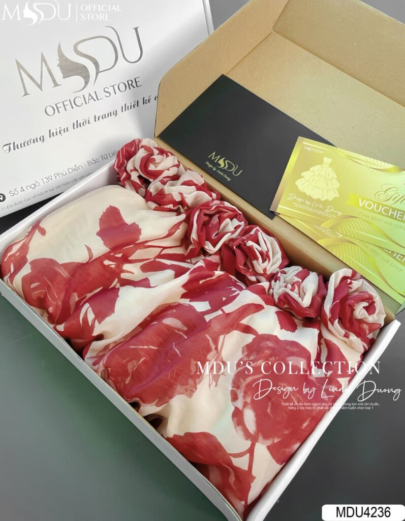 Váy Thiết Kế MDU4236 Trễ Vai Ôm Body Hoa Hồng Đỏ