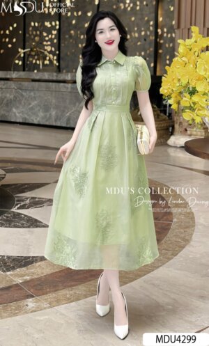 Váy Thiết Kế MDU4299 – Màu Xanh Lá Bắt Mắt Cổ Sơ Mi Thanh Lịch Cùng Họa Tiết Thêu Nổi Độc Đáo