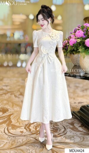 Váy Thiết Kế MDU4424 – Dáng Xòe Nhẹ Chiết Eo Tinh Tế Đính Đá Sang Chảnh