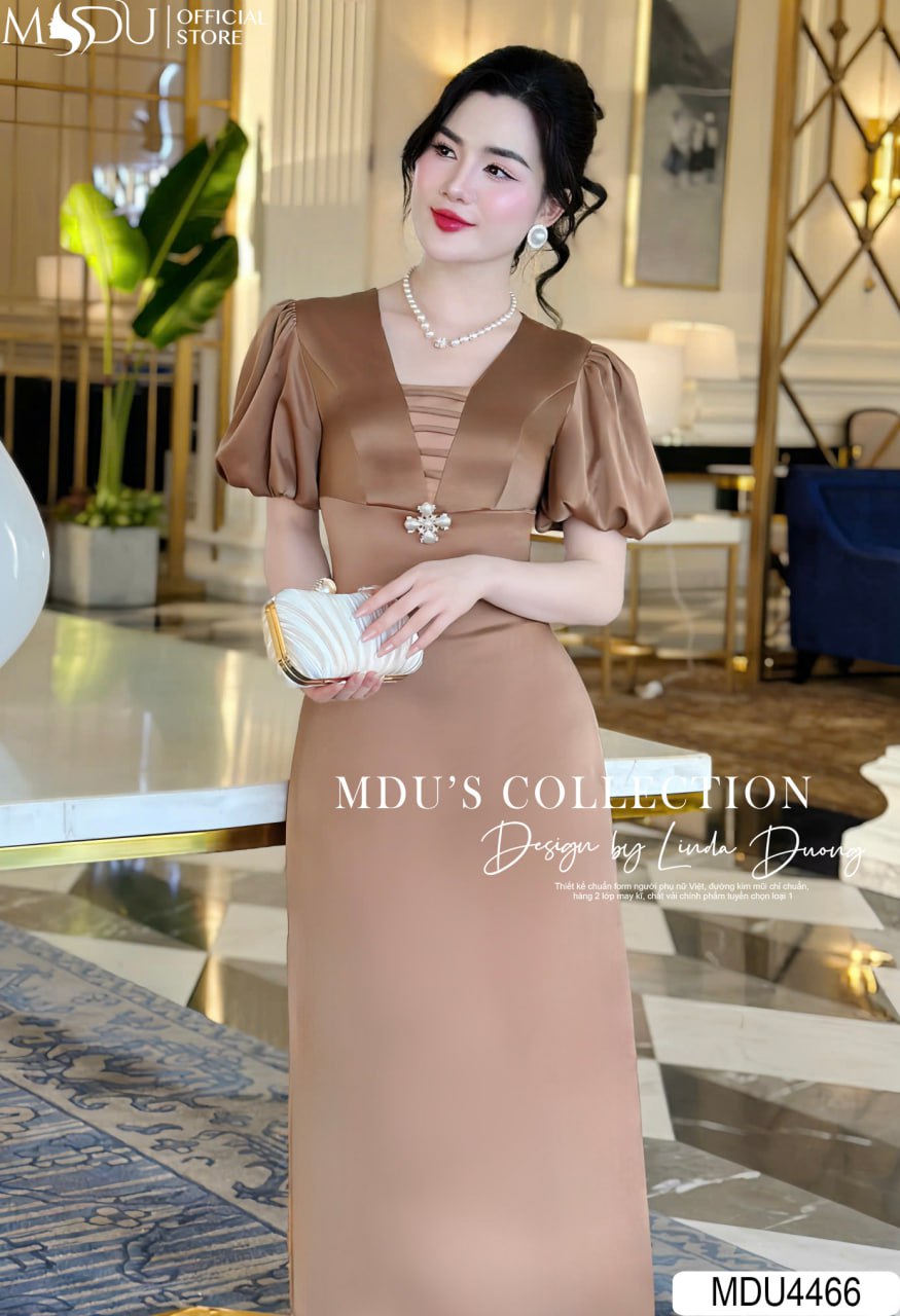 Phối Đồ Đầm Body Trung Niên Với Áo Khoác Ngoài