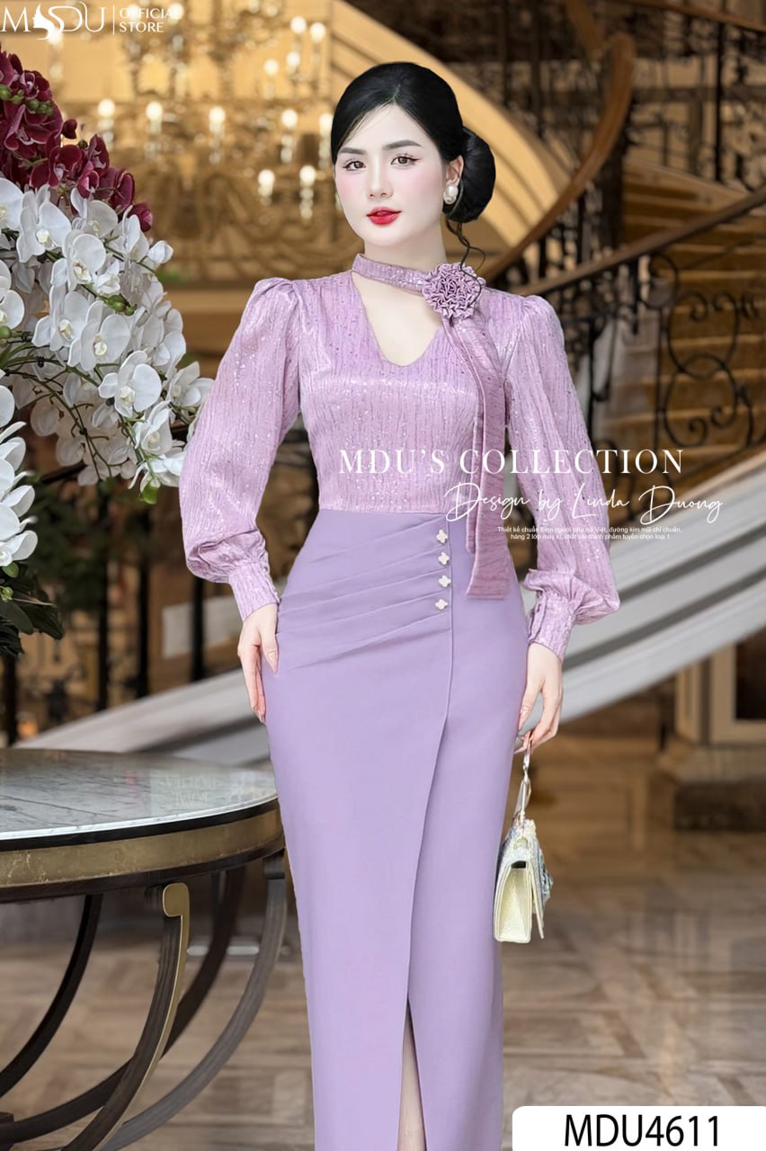 Đầm Body Trung Niên Xẻ Tà Quyến Rũ