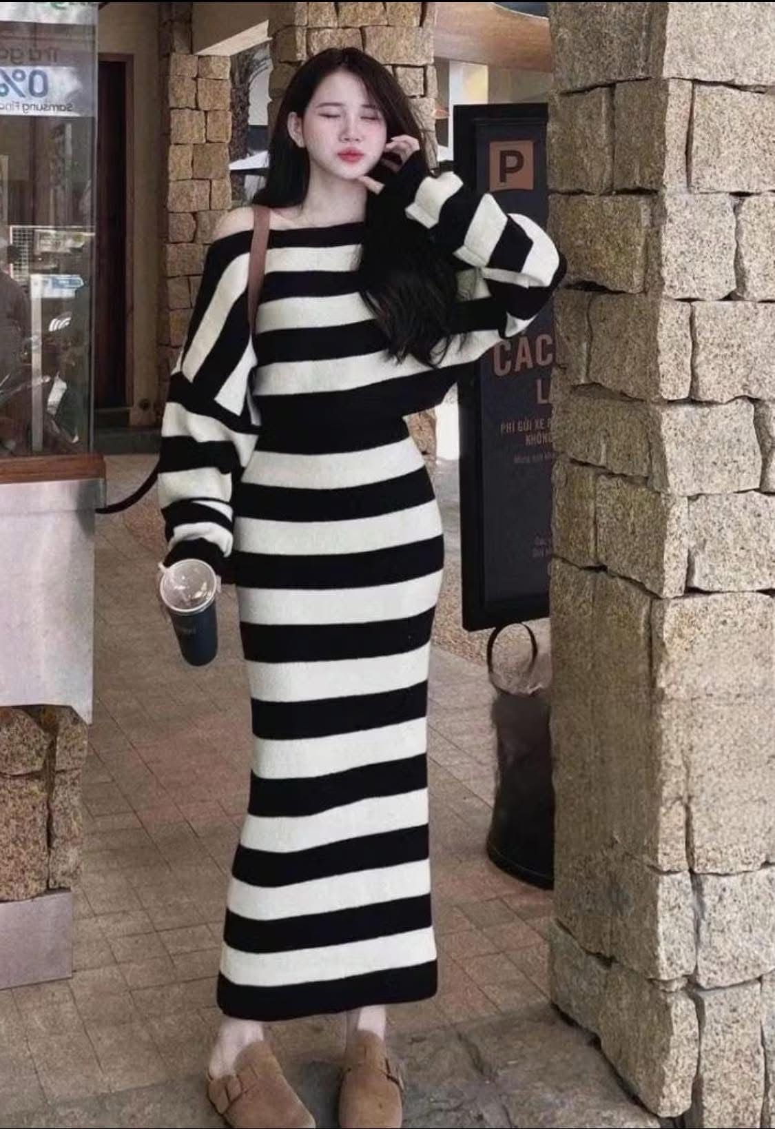 Vì Sao Cô Nàng Nào Cũng Nên Có Một Chiếc Đầm Len Dáng Dài?