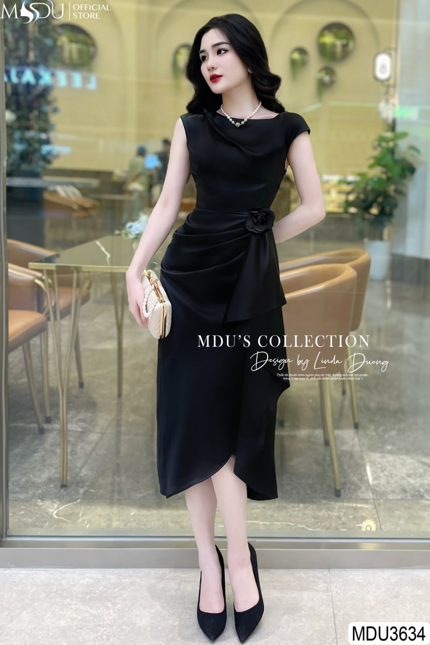 Phối Váy Body Đen Cho Tiệc Tối