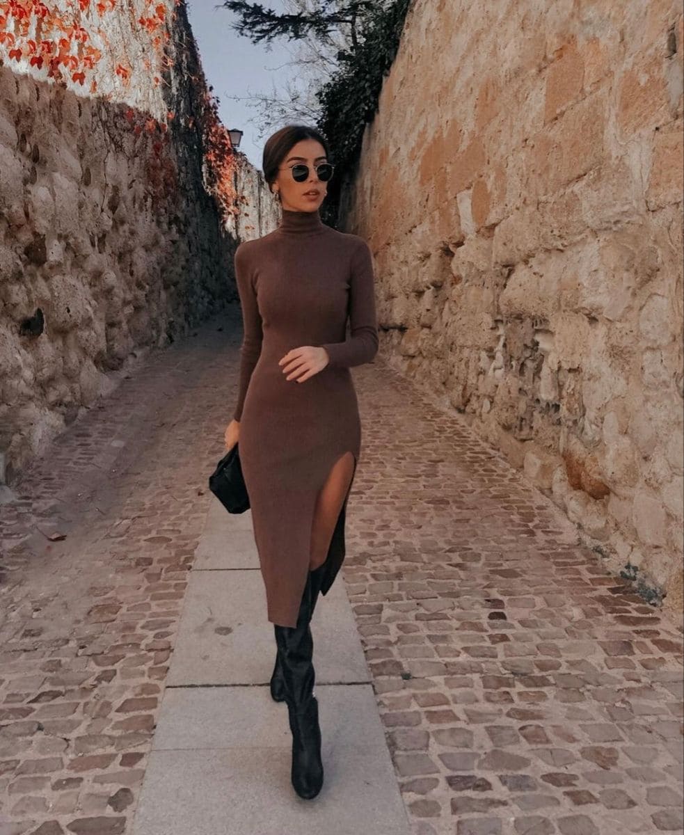 Váy Body Màu Nâu Nhung – Sang Trọng Và Quyến Rũ