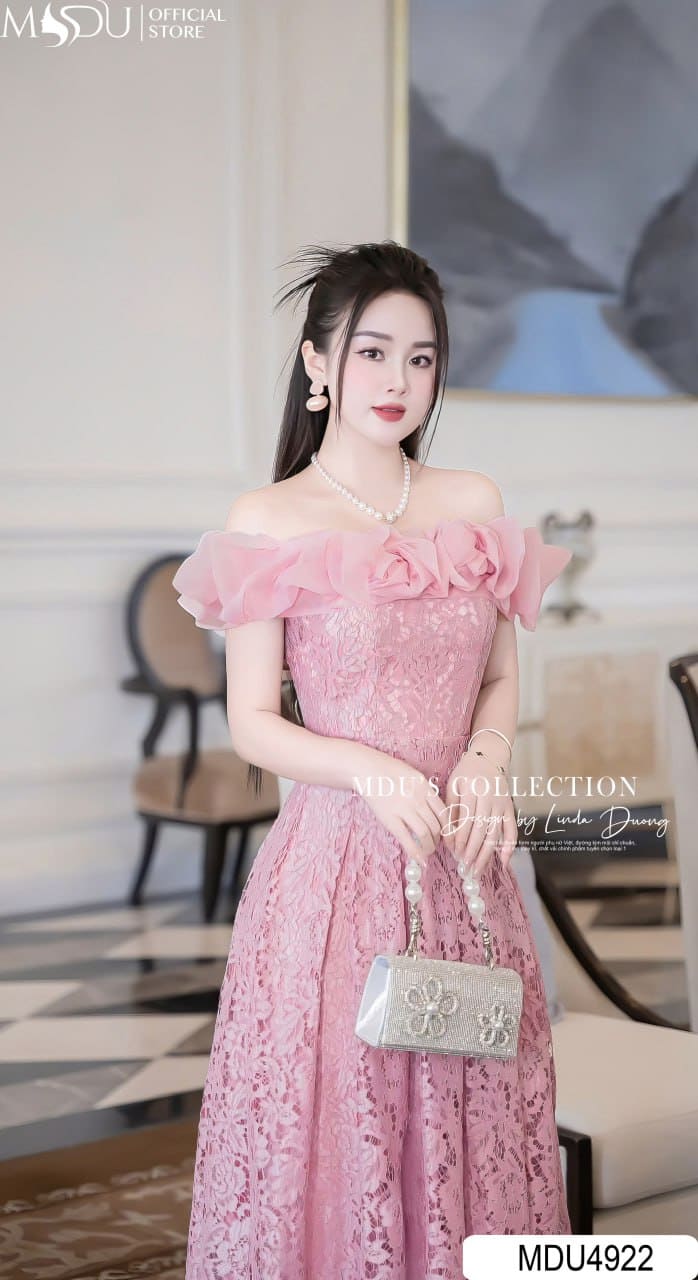 Váy Công Chúa Màu Hồng Kết Hợp Ren