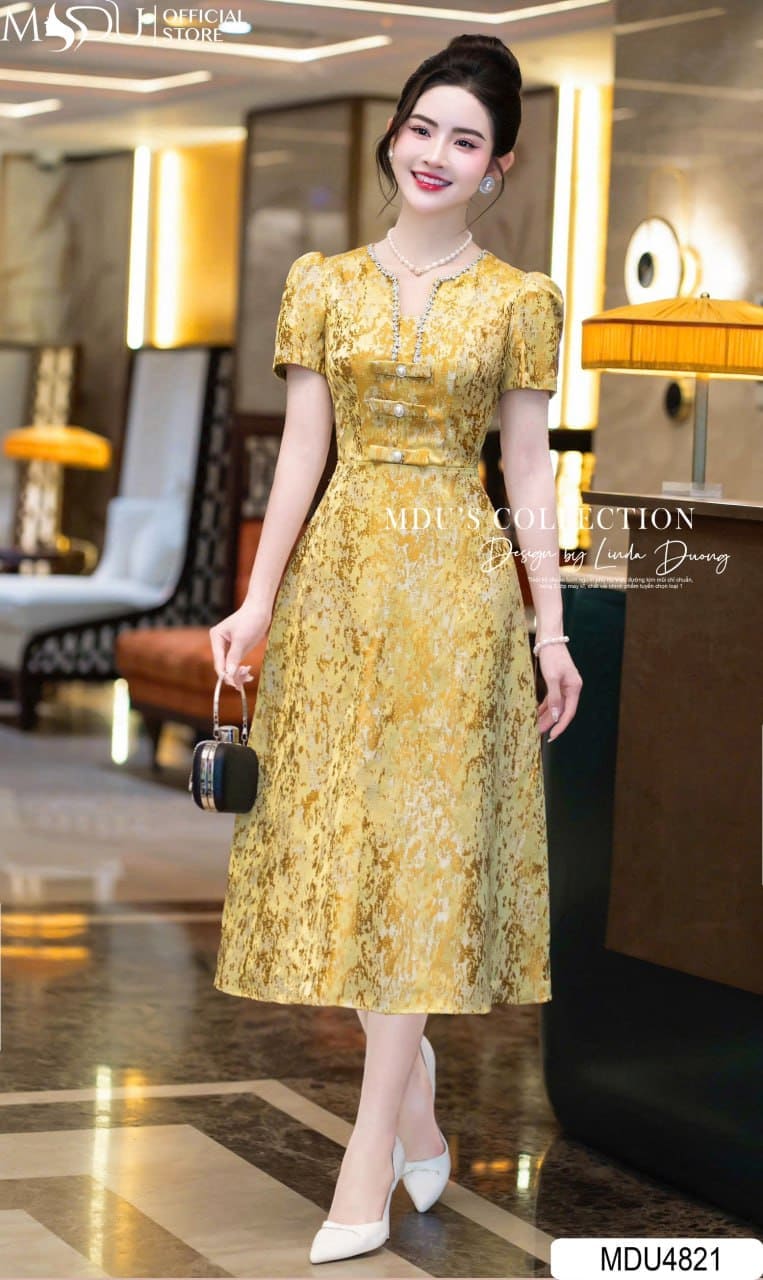 Dịp Nào Để Diện Váy Công Chúa Màu Vàng