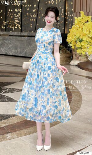 Váy Thiết Kế MDU4138 – Màu Xanh Tươi Mát Tay Bồng Cách Điệu Đính Hoa Tinh Tế Ở Phần Vai Tinh Tế