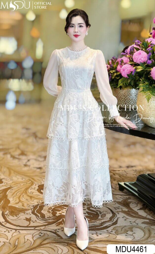 Đầm Dự Tiệc Màu Trắng Xếp Ly