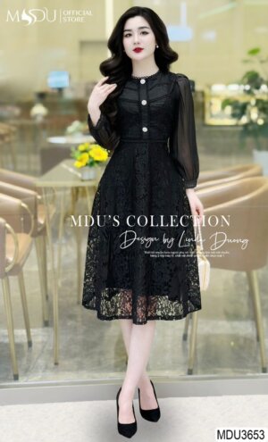 Váy Thiết Kế MDU3653 Cổ Tròn Cách Điệu Cúc Đá Đính Tinh Tế
