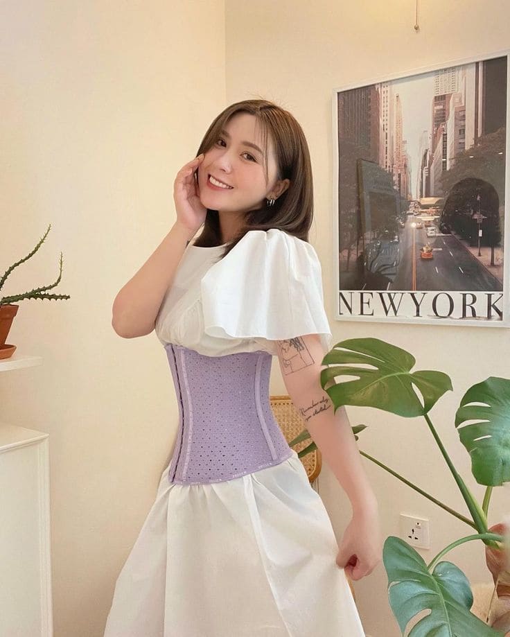 Phụ Kiện Hoàn Thiện Outfit Dự Tiệc