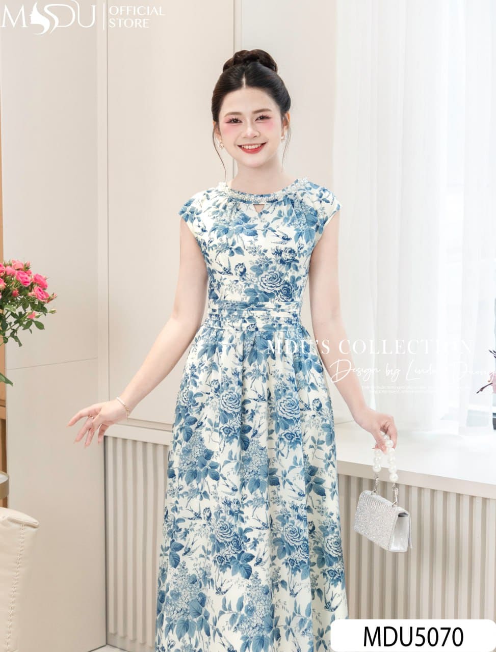 Đầm dự tiệc cho người béo bụng - Dáng suông