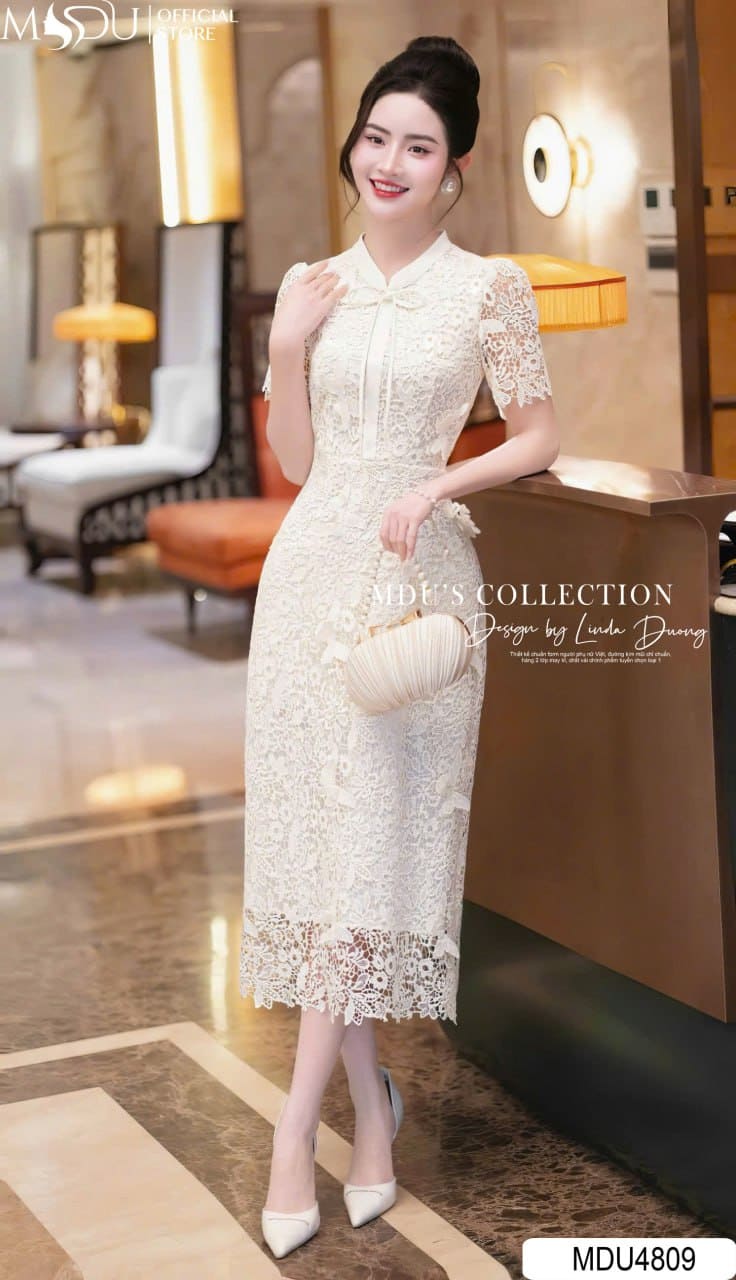 Kiểu Dáng Đầm Phù Hợp Cho Người Thấp Tròn - Đầm Phối Ren Hoặc Kim Sa