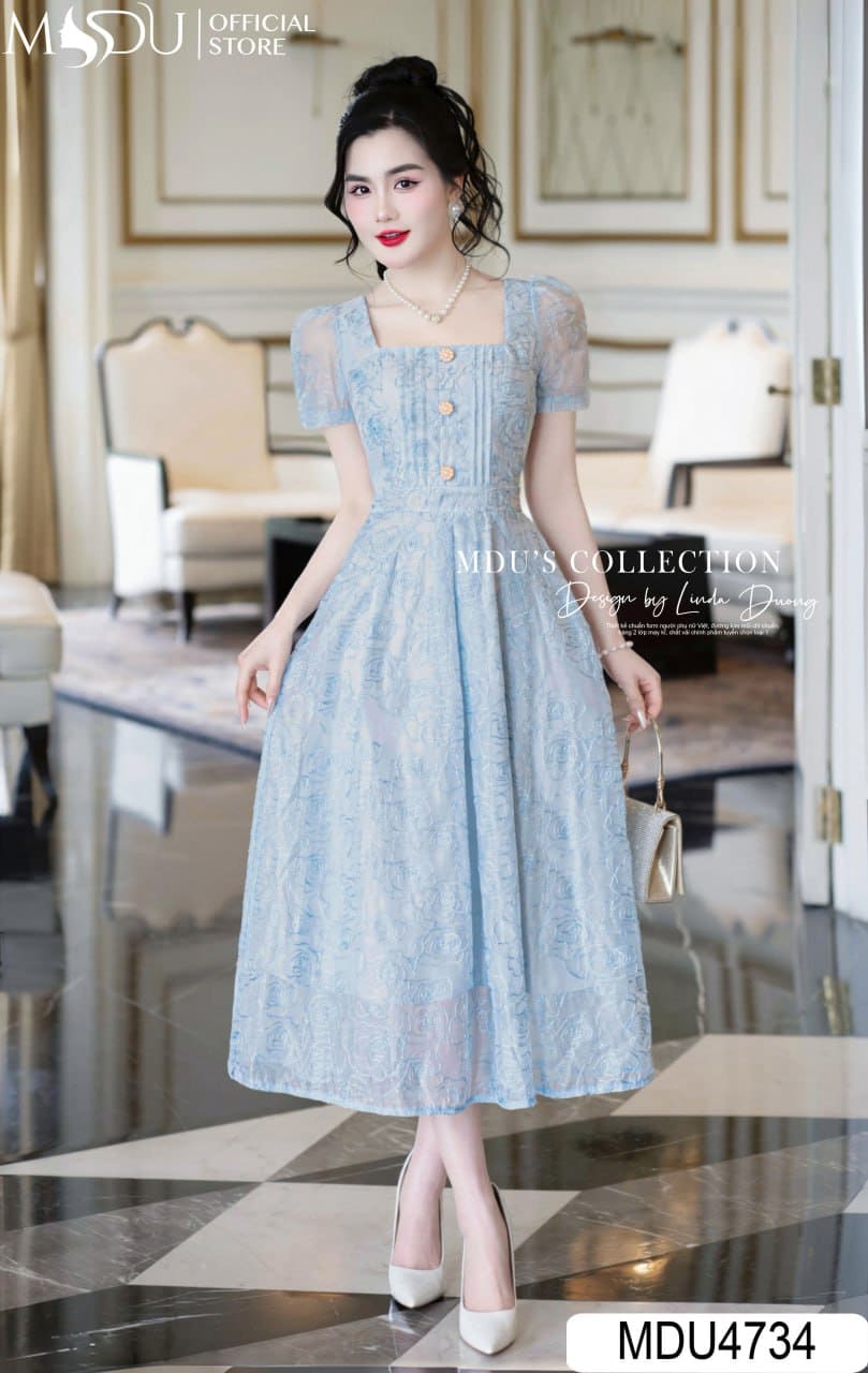 Lưu Ý Khi Chọn Váy Dự Tiệc Màu Xanh Dương