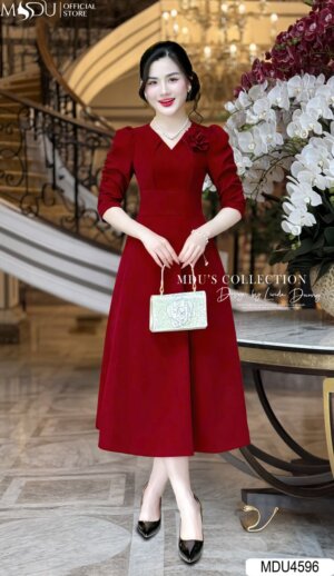 Váy Thiết Kế MDU4596 Cổ Chữ V Màu Đỏ Đô Sang Chảnh