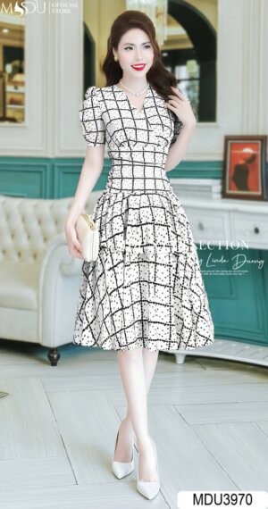 Váy Thiết Kế MDU3970 Dáng Bồng Nhẹ Cổ V Cách Điệu