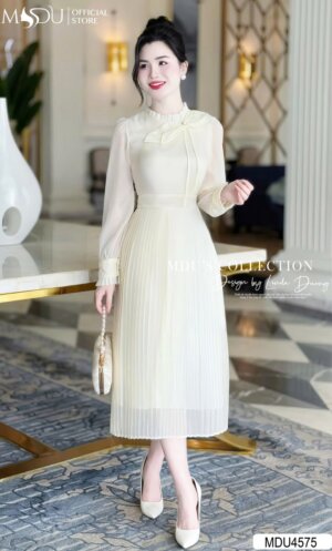 Váy Thiết Kế MDU4575 Màu Trắng Dáng Xòe Xếp Ly Cách Nghệ Thuật