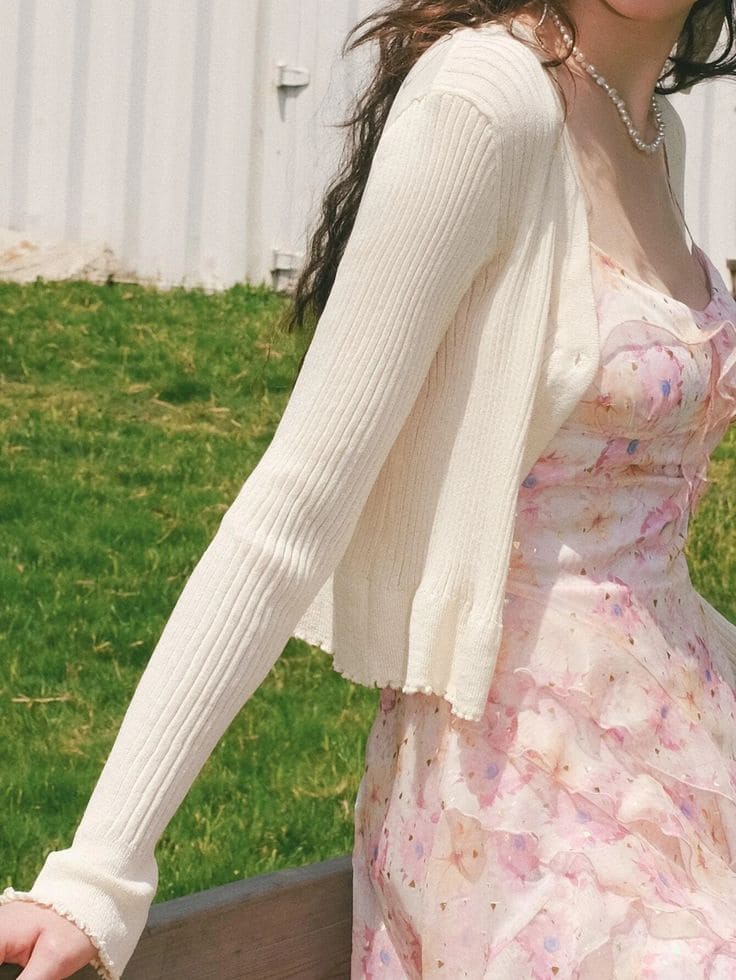 Những Mẫu Áo Cardigan Đi Biển Đẹp Nhất 2025 - Áo Cardigan Len Mỏng