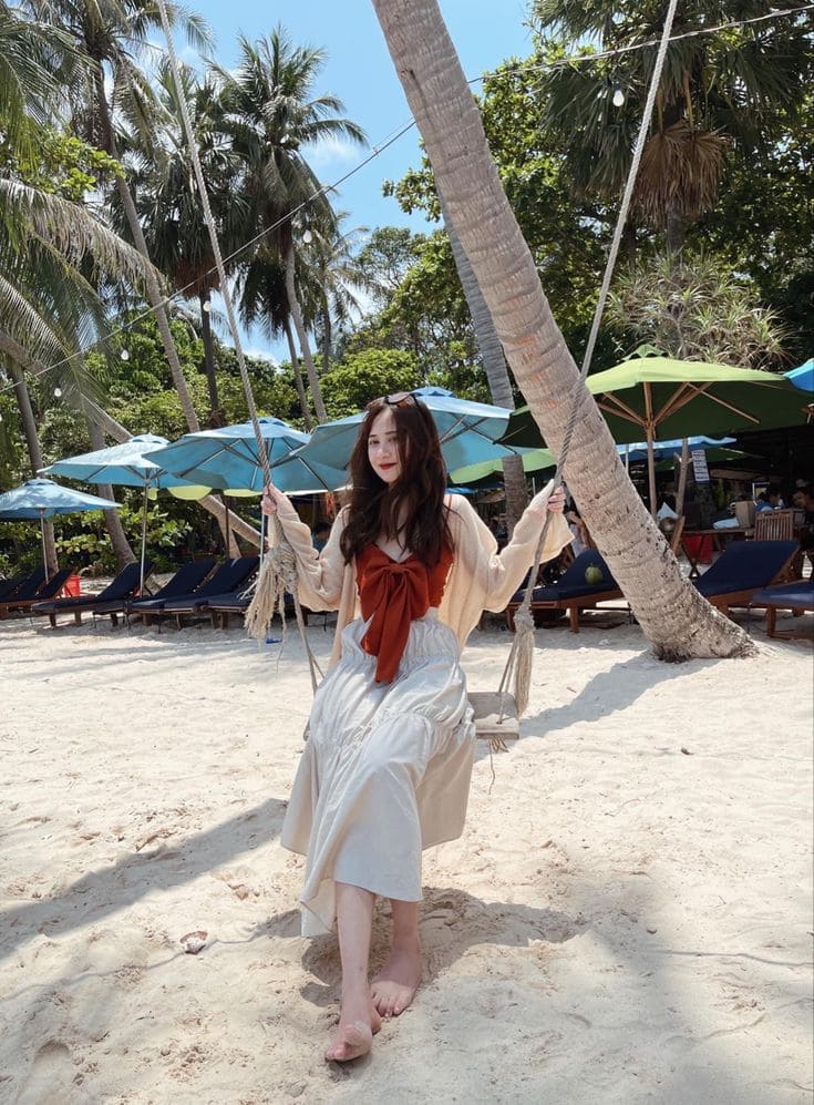 Những Mẫu Áo Cardigan Đi Biển Đẹp Nhất 2025 - Áo Cardigan Croptop