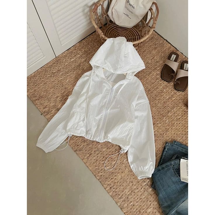 Hướng Dẫn Chọn Áo Chống Nắng Đi Biển Chuẩn Nhất