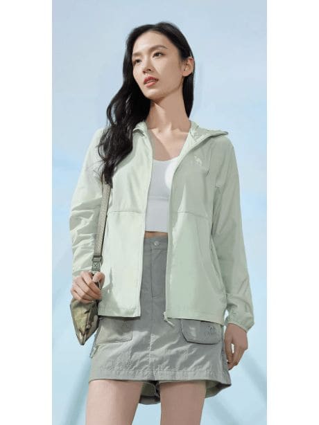 Áo Chống Nắng Đi Biển - Đồng Hành Cùng Bạn Dưới Ánh Nắng