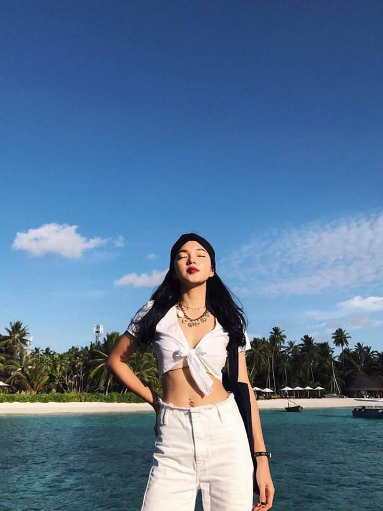 Các Loại Áo Đi Biển Được Yêu Thích Nhất - Áo Croptop