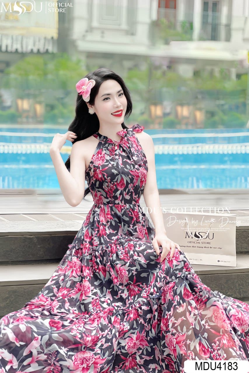 Bí Quyết Lựa Chọn Đầm Dài Đi Biển Phù Hợp Với Dáng Người