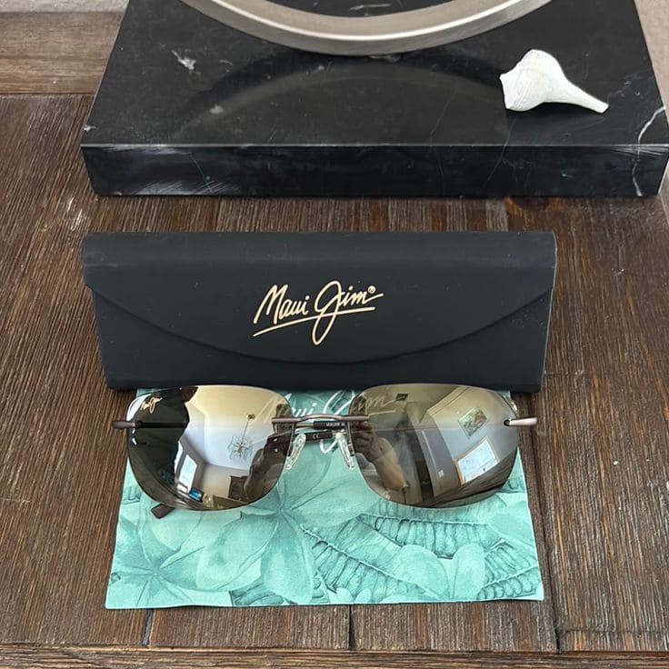 Gợi Ý Thương Hiệu Kính Đi Biển Đẹp Và Chất